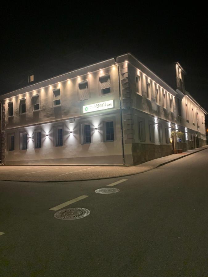Hotel Pizzeria Da Beni Kochersteinsfeld Exteriér fotografie